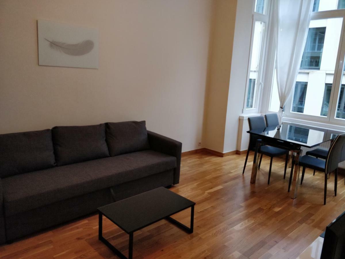 Flat Center Apartment *