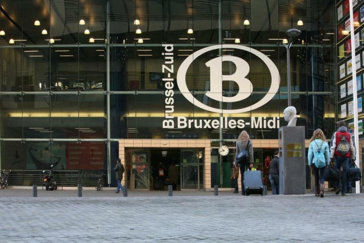 Argonne Gare Du Midi 29 Brüssel