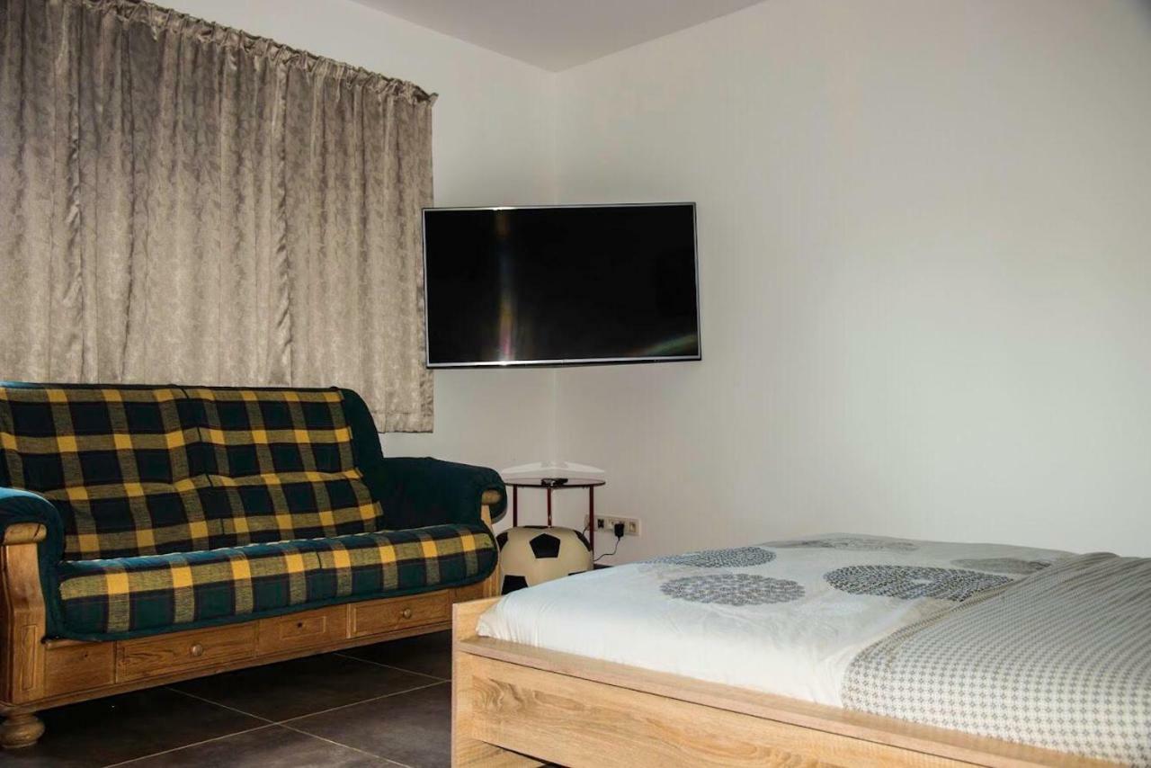 La Floraison Guest house *