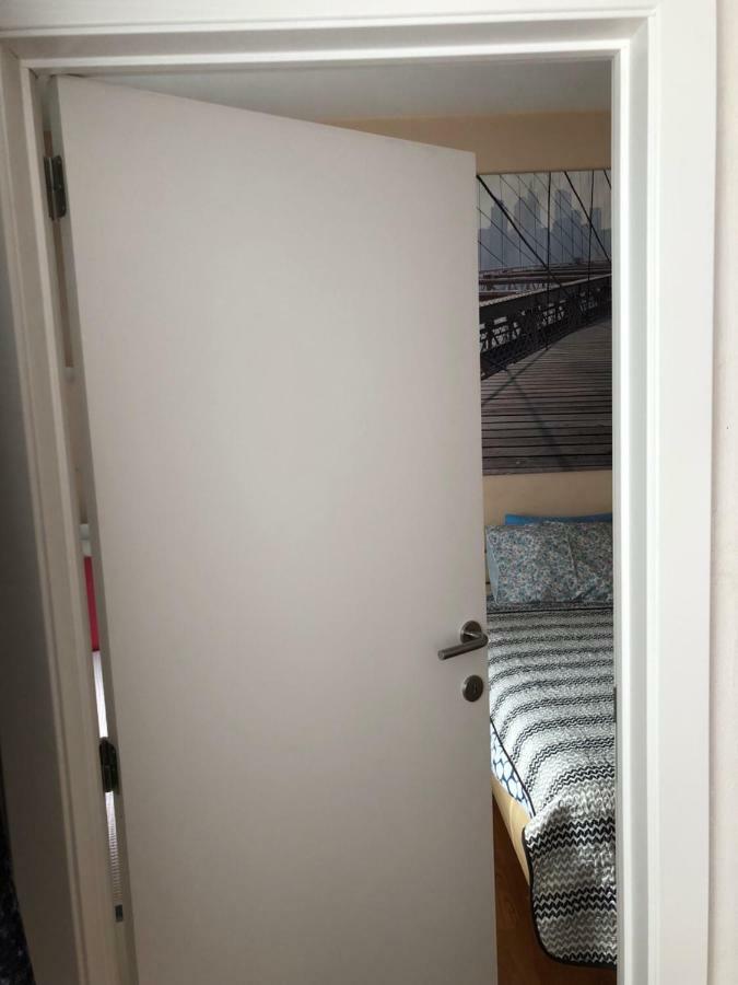 One-bedroom Near Atomium Brussel