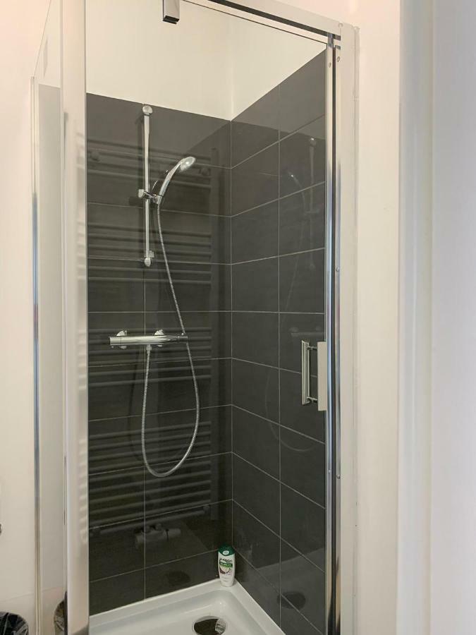 Modern Second Floor Appartement