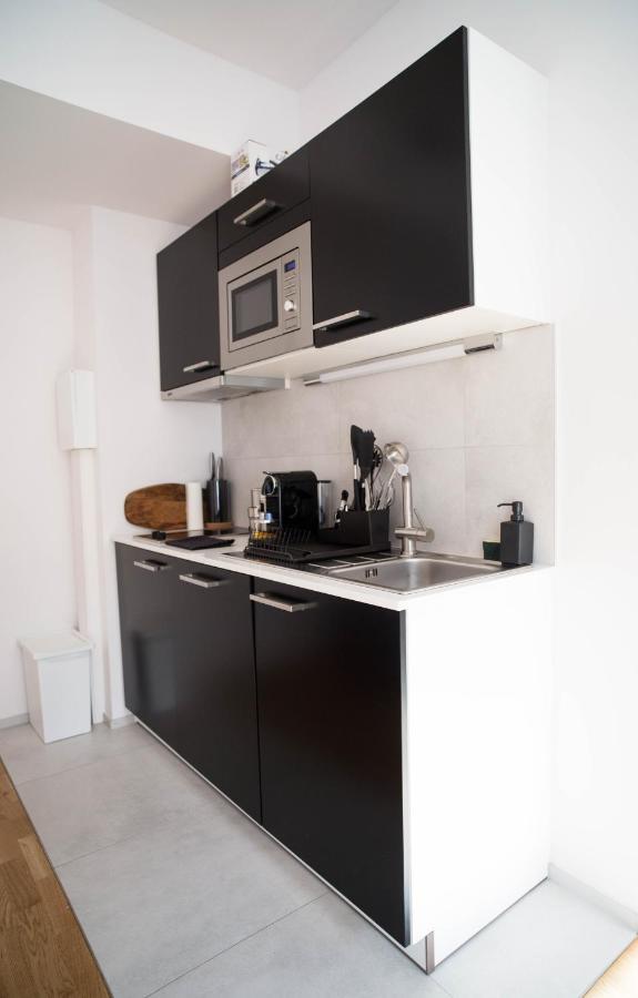 Apartment Fabulous Housings 2 Steps From Cee *