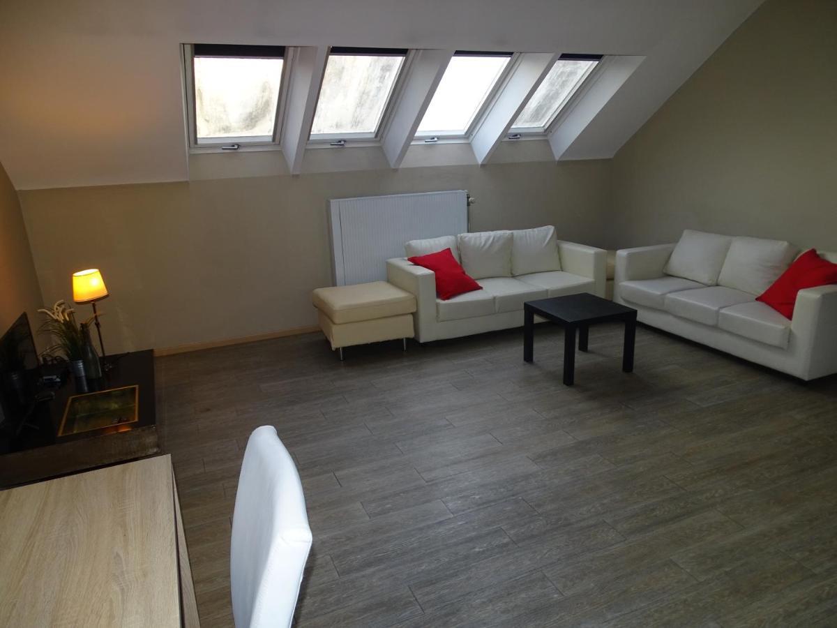 Budget Flats Apartment *