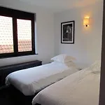 Grand Place Apartments 6