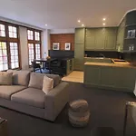 Grand Place Apartments 5