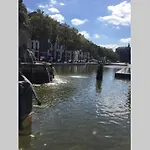 En Plein Coeur De Bruxelles. Superbe Duplex.A Voir!