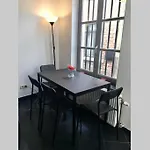 En Plein Coeur De Bruxelles. Superbe Duplex.A Voir!