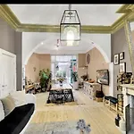 One Bedroom Appartement With City View Furnished Balcony And Wifi At Saint Gilles