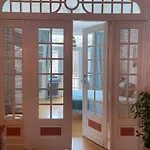 Appartement De Charme Dans Maison De Maitre Bruxelloise