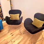 Brand New Iris Room With Private Bathroom And Balcony