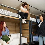 Latroupe Grand Place Hostel