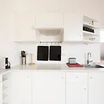 Lumineux Appartements Proche Parc Astrid