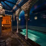 Hotel Manos Premier