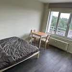 Clam，Grand Apartment In Uccle