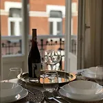 Appartement Lumineux Dans Un Quartier Anime #2