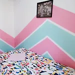 A Private Room For Backpacker Share Bathroom