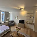 Cosy Studio 4