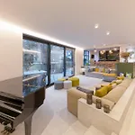 Wok Rooms