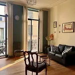 Nina\'S Place In The City Center