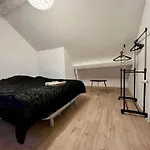 Lumineux Appartement - Quartier Louise