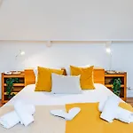 Modern Flat Near Grand Place