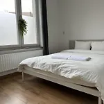 Cozyroom 5 Min From Gare Du Midi