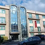 Sleep & Go Brussels Expo Hotel