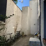 Charming Apartment In Brussels: Great Location For Renting