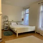 Charming Apartment In Brussels: Great Location For Renting