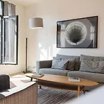Downtown Brussels Splendor Suites IV