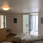 Comme A La Maison