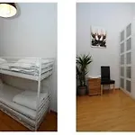 L\'Ecuyer - 2736 - Brussels