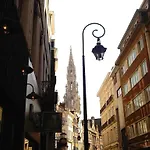 Grand Place The Looks Apartment
