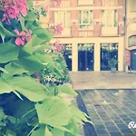 Es Hostel