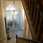 Residence18