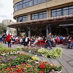 Flagey Terrace Design Residence