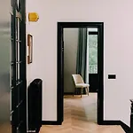 Maison Serafino