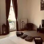 Chic Cocoon Guest House