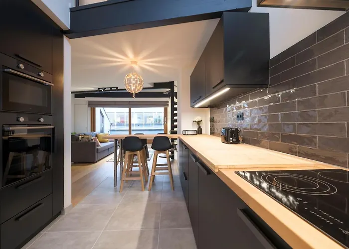 Functional Housings 2 Steps From Grand Place
