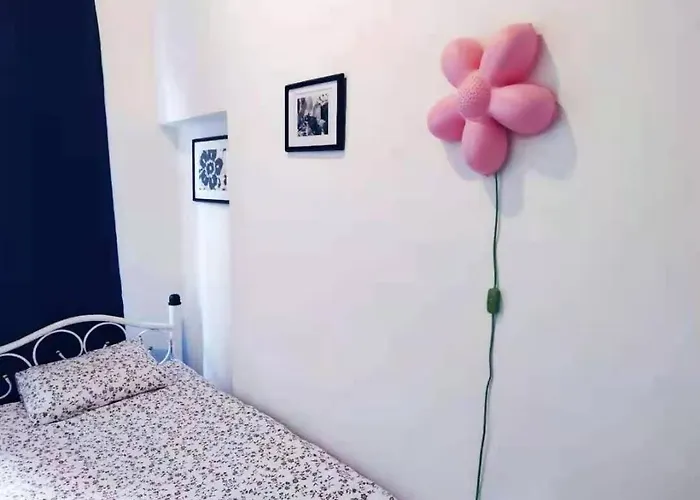 A Private Room With Share The Bathroom