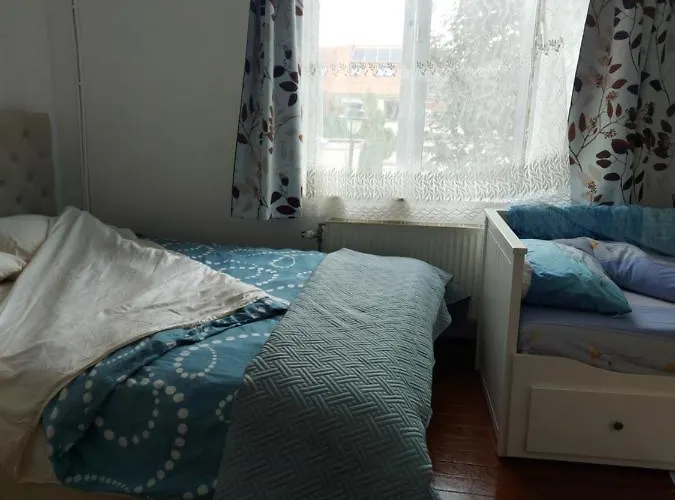 Belle Chambre Dans Un Quartier Calme