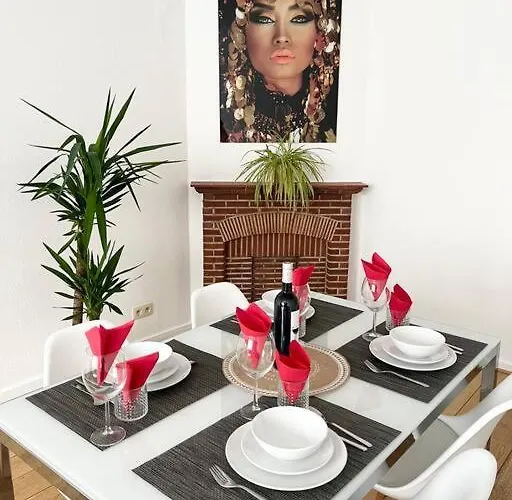 Stylish Two Bedroom Flat