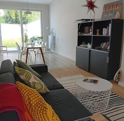 Spacieux Appartement 1 Chambre Double & Jardin