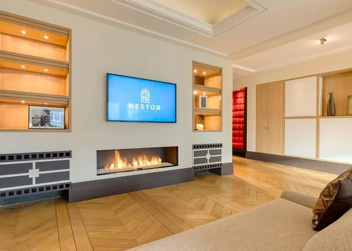 City Luxury: 3Br, Prime Location