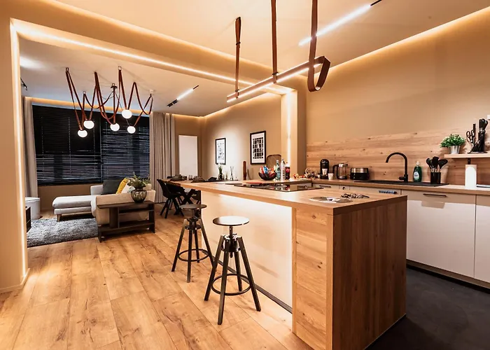 Golden Dove Luxury Apartment