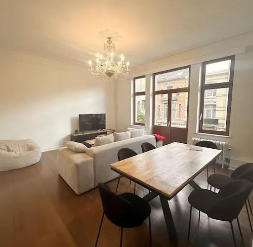 Welcome To Our Beautiful Triplex !