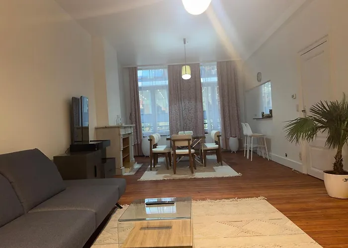 Spacious Saints Catherine Appartement