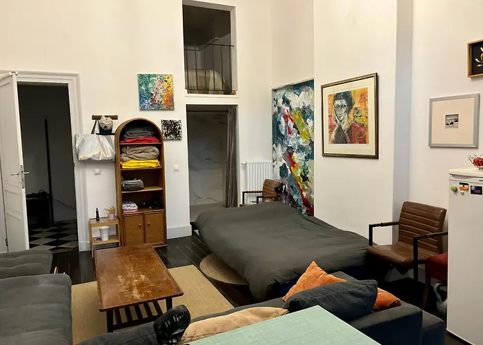 Art Apartment