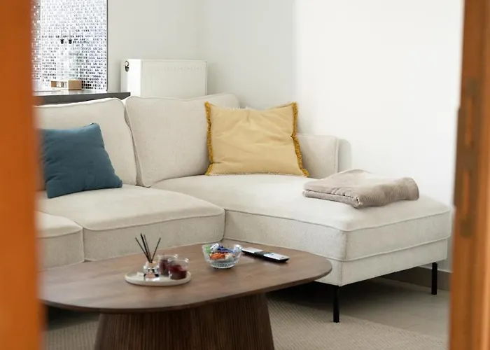 Cozy And Luxurious Apartment In Brussels, Laeken