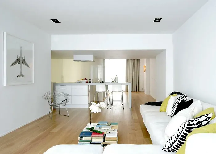 Minimalistic In Premium Location